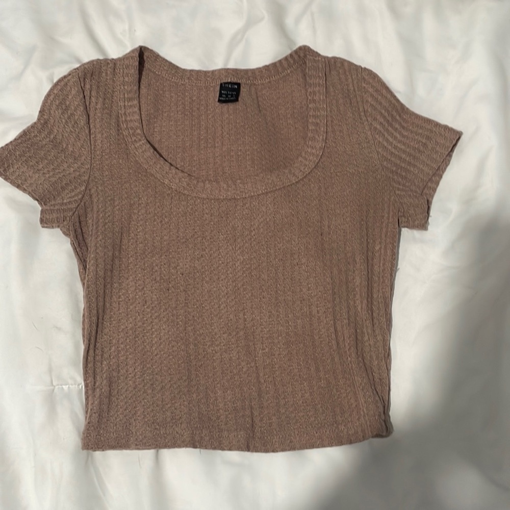 Cropped Shein T-shirt, size: women’s xs, brown